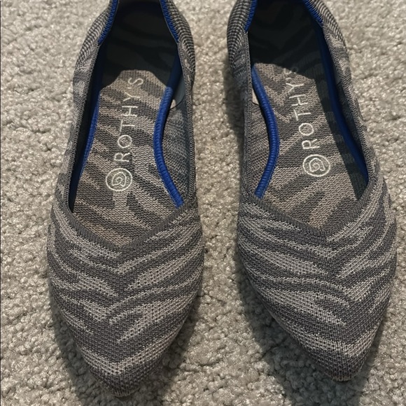 Rothy's Shoes - Rothy’s Gray Zebra 7.5 Point.